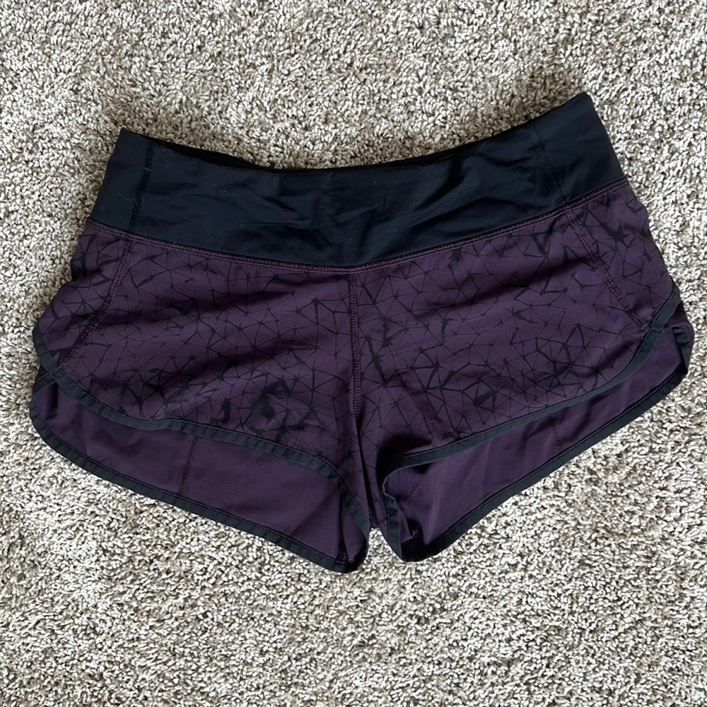 Lululemon Speed Up Short size 6